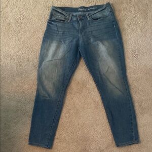 Levi Strauss & CO Signature Modern Skinny  Jeans with Faded Wash Blue